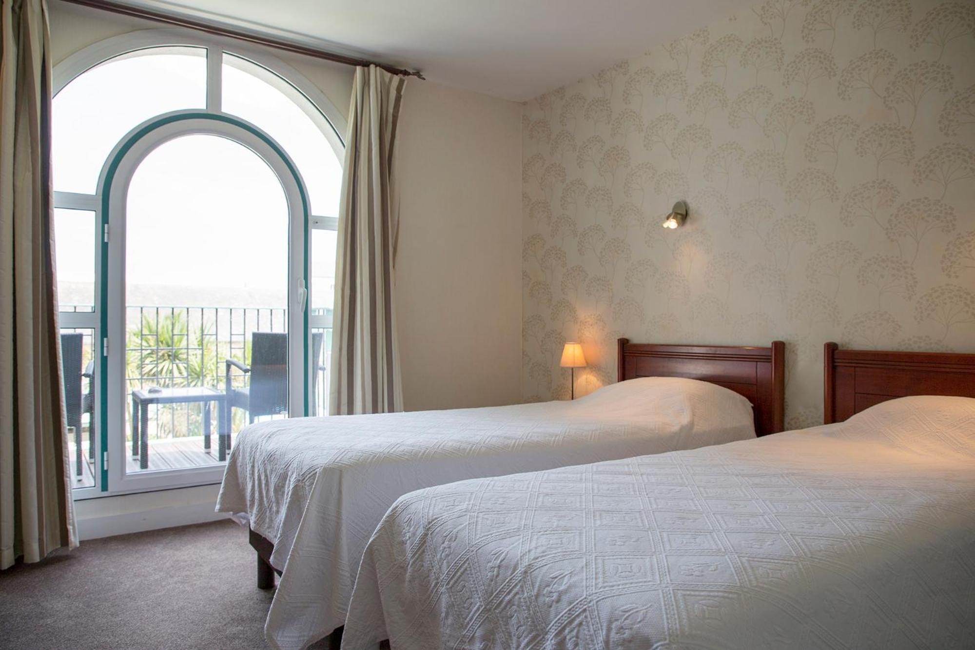 Clos De Vallombreuse, The Originals Relais Douarnenez Exterior foto
